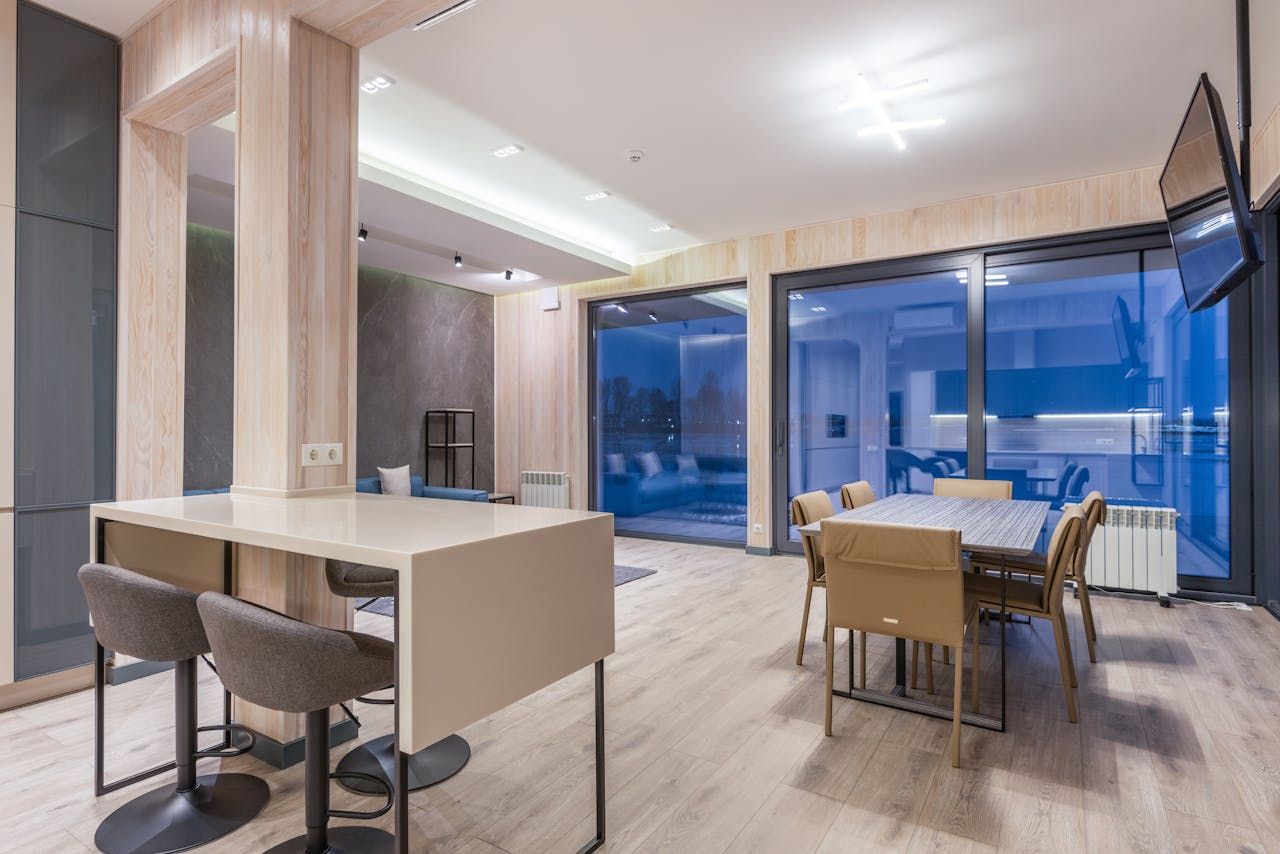 You are currently viewing Why Office Window Tinting Is a Smart Investment for Your Business