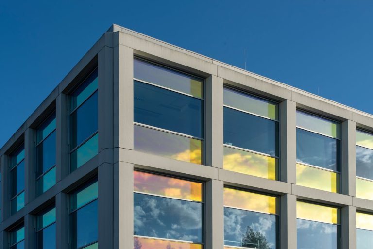 Read more about the article Why Office Window Tinting is a Smart Investment for Your Workplace