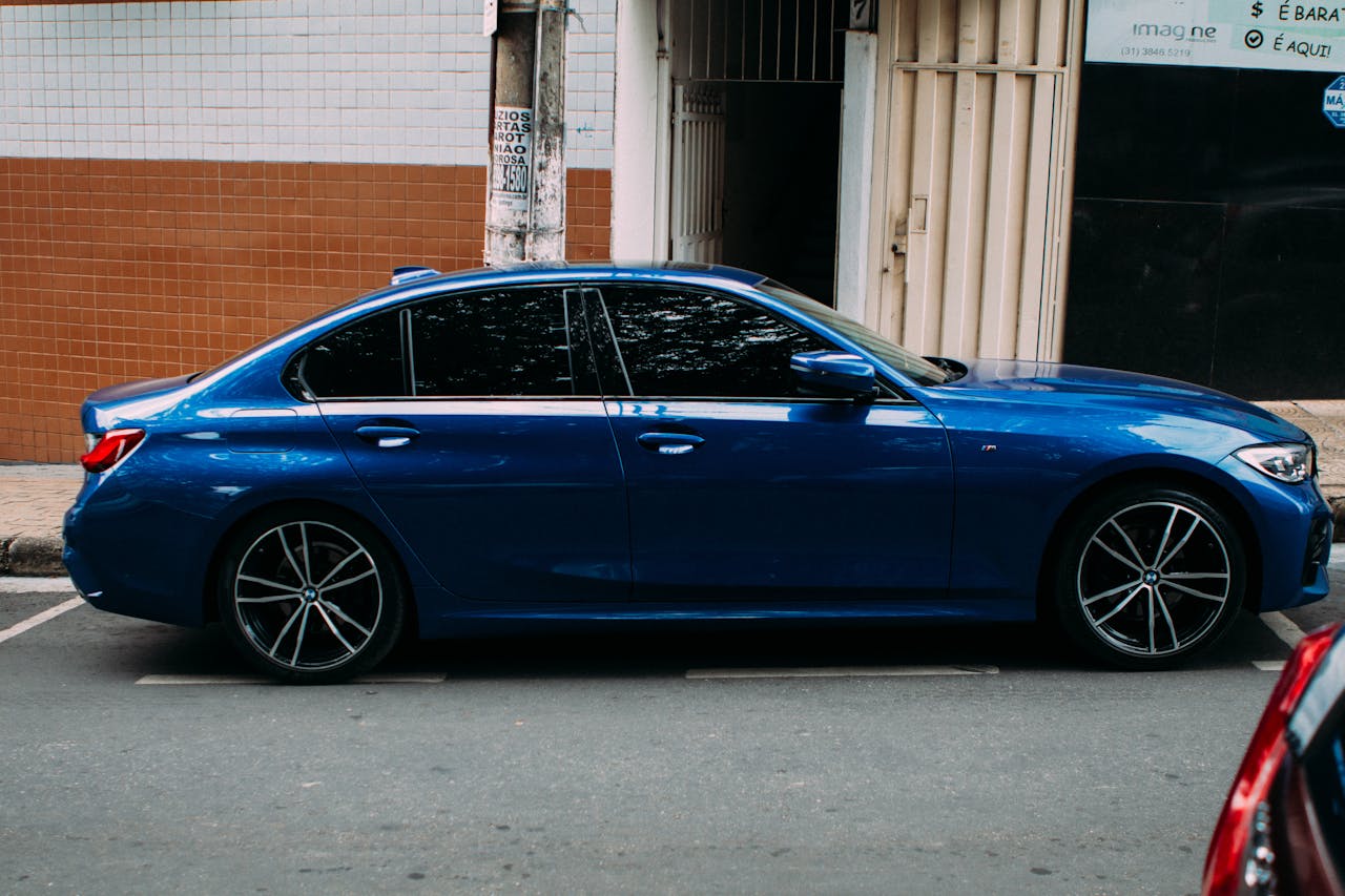 can you tint your front windscreen