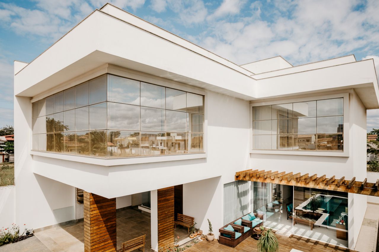 You are currently viewing Is Window Tinting for Homes the Most Cost-Effective Alternate to High Summer AC Bills