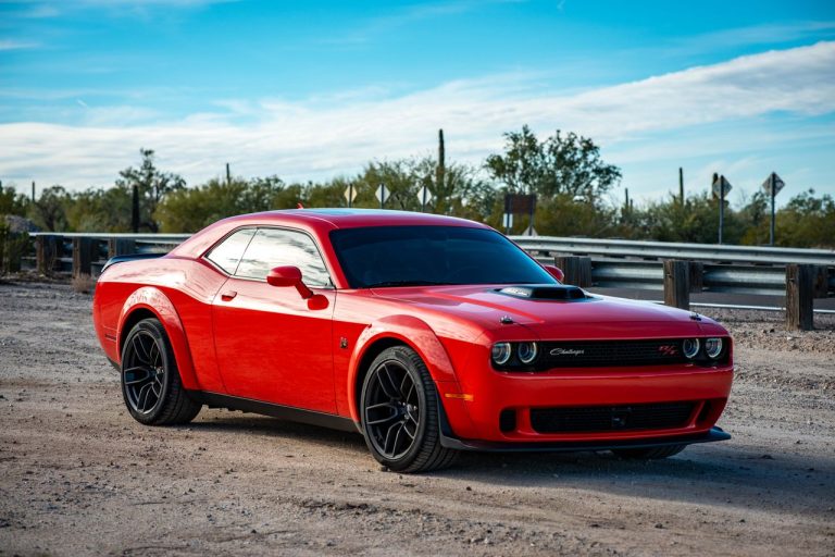 Read more about the article What Direct Factors Impact the Window Tint Removal Cost for Your Vehicle